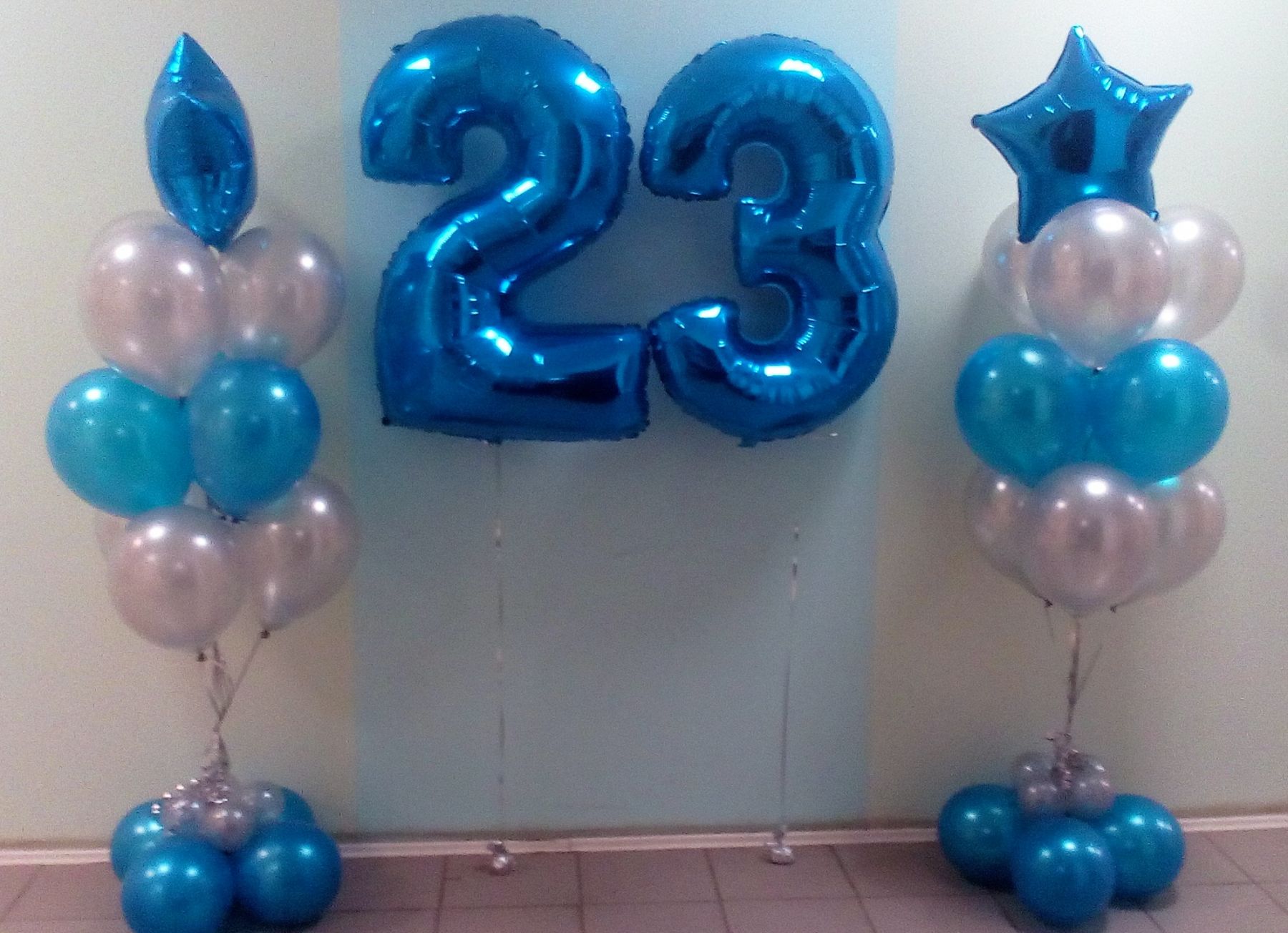 надувные цифры