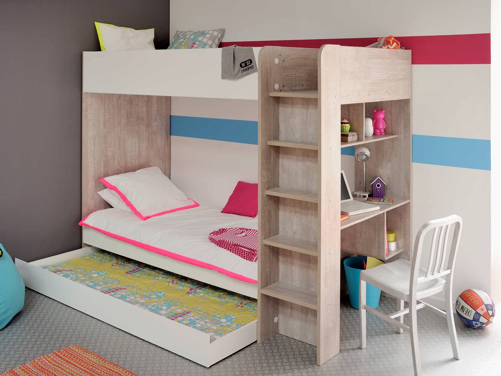 кровать с рабочей зоной