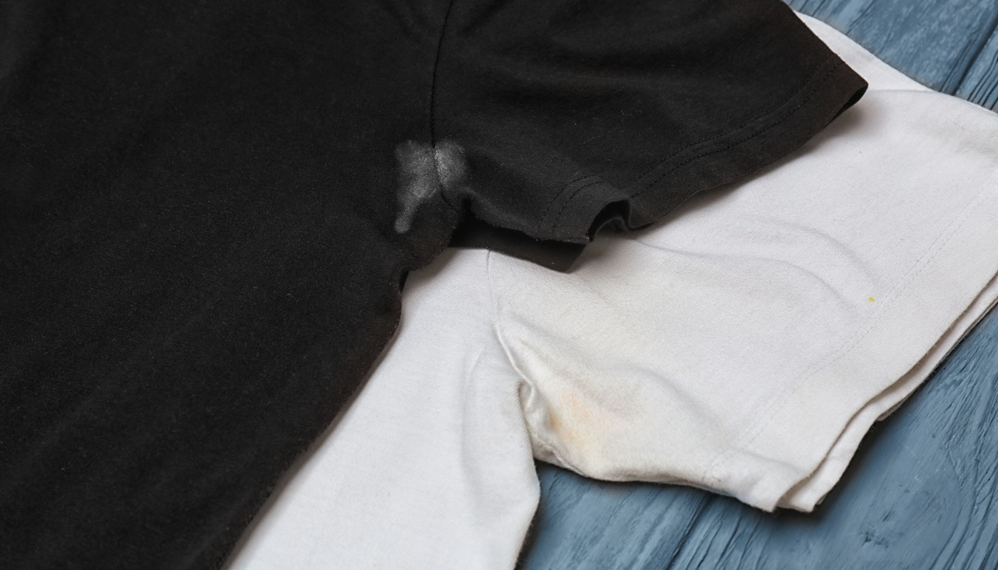 белые пятна от дедозоранта