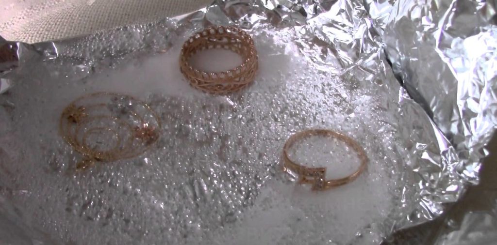 чистка золота фольгой