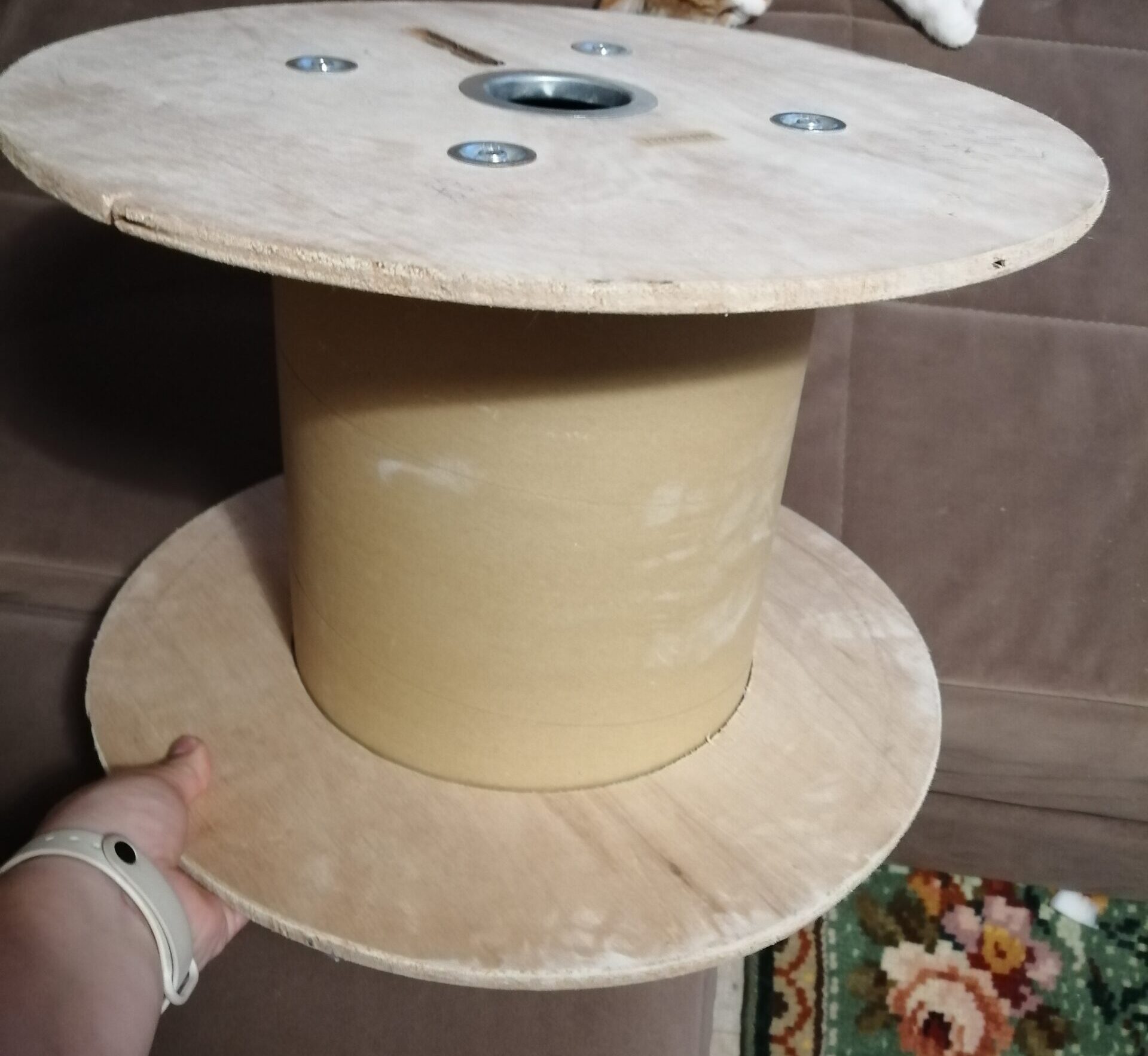 красивый пуф