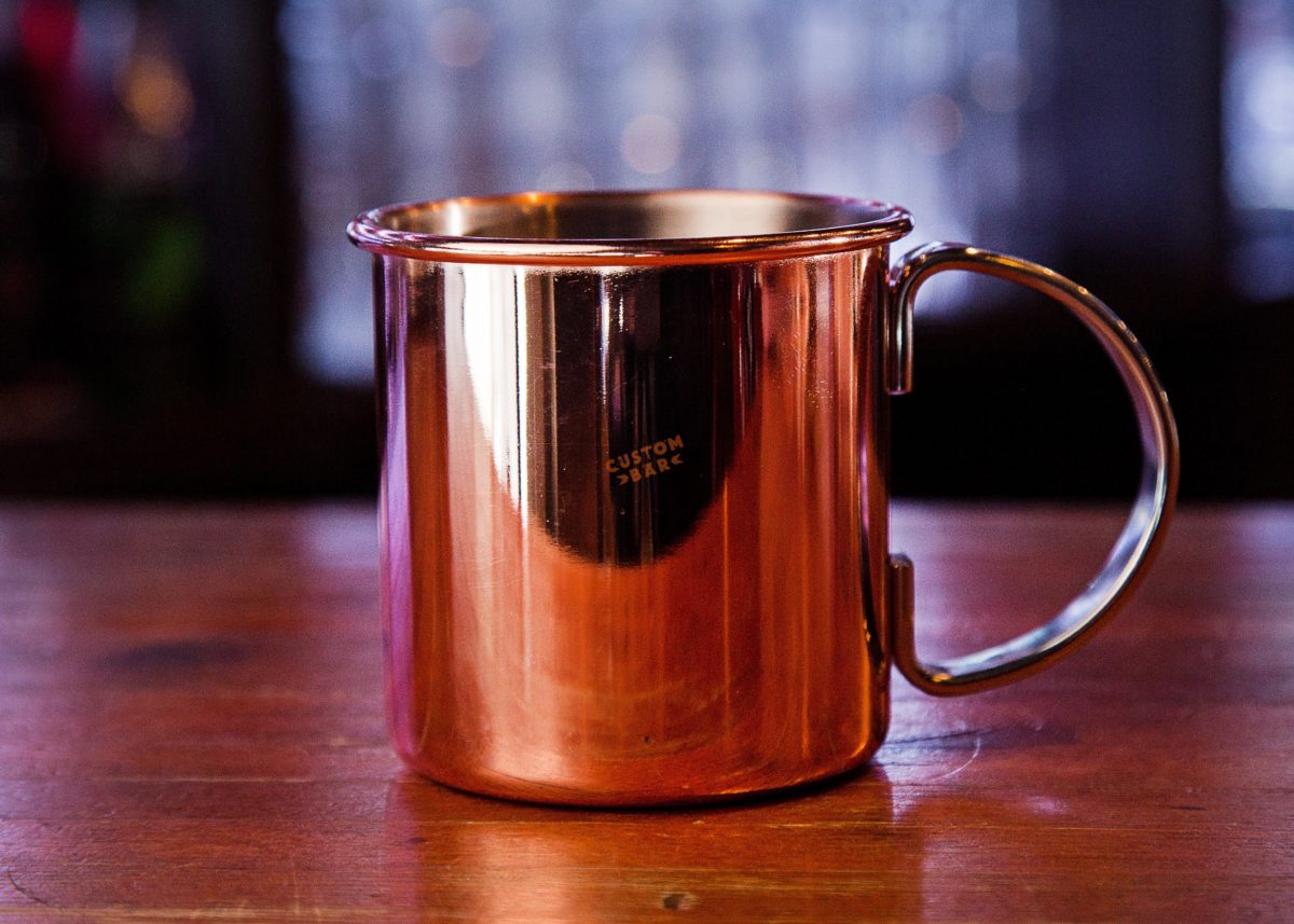 металлическая кружка