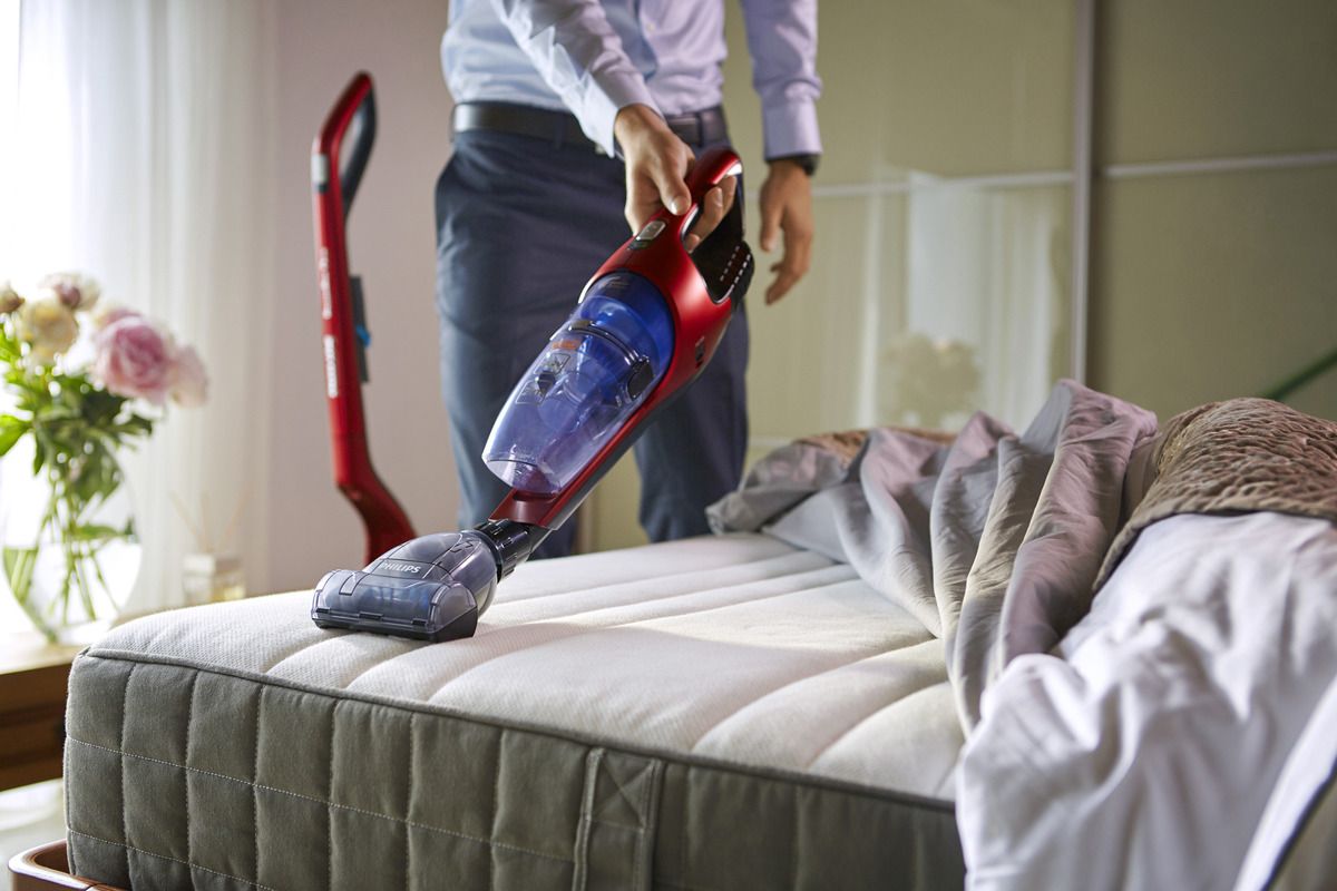 моющий мини пылесос Philips