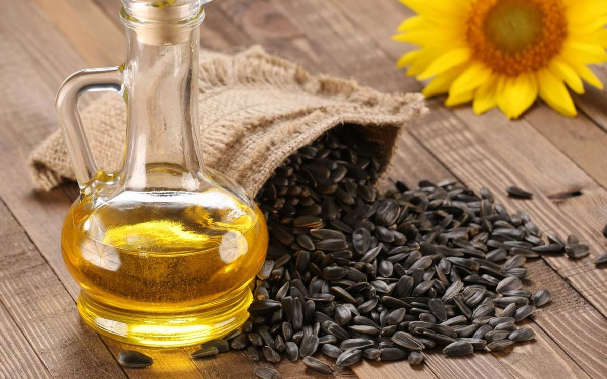 подсолнечное масло от пятен на диване