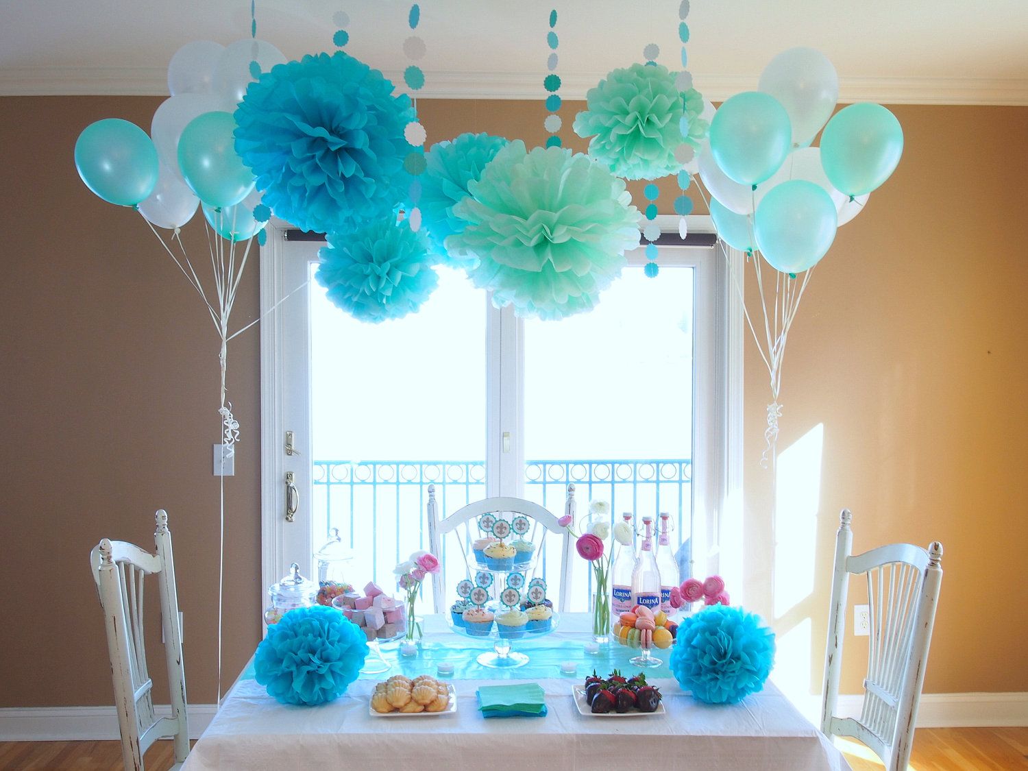 помпоны на свадьбе