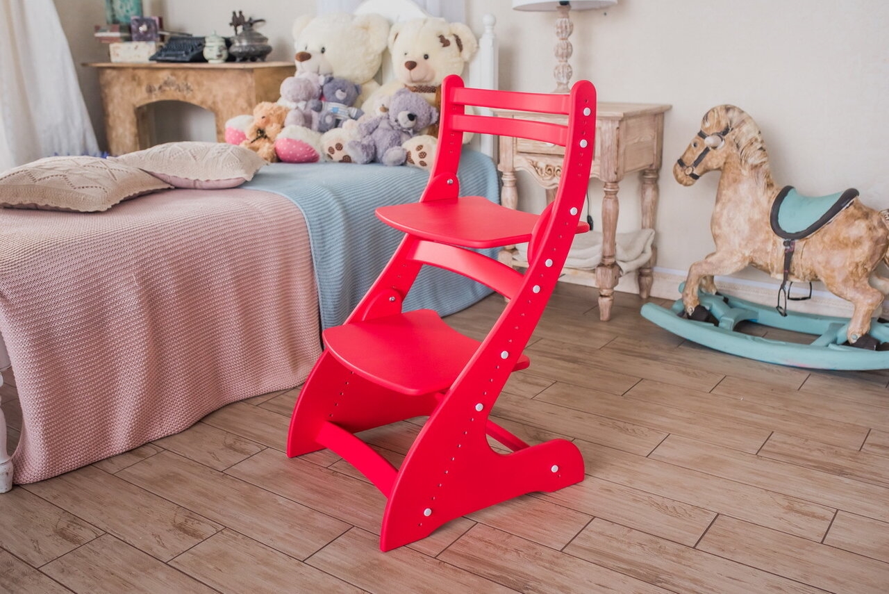 Растущий стульчик Кузя в интерьере