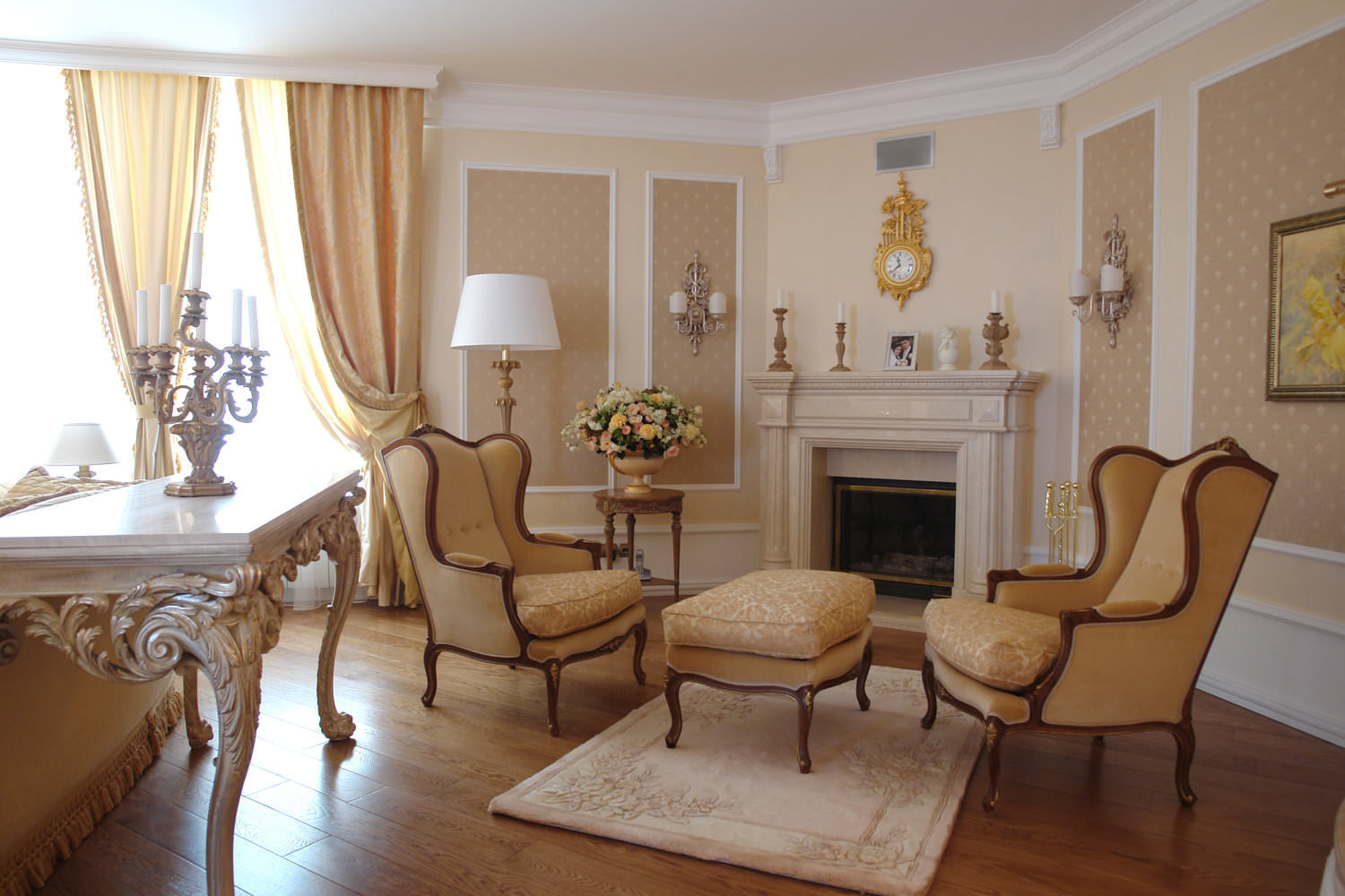 Пудровые шторы