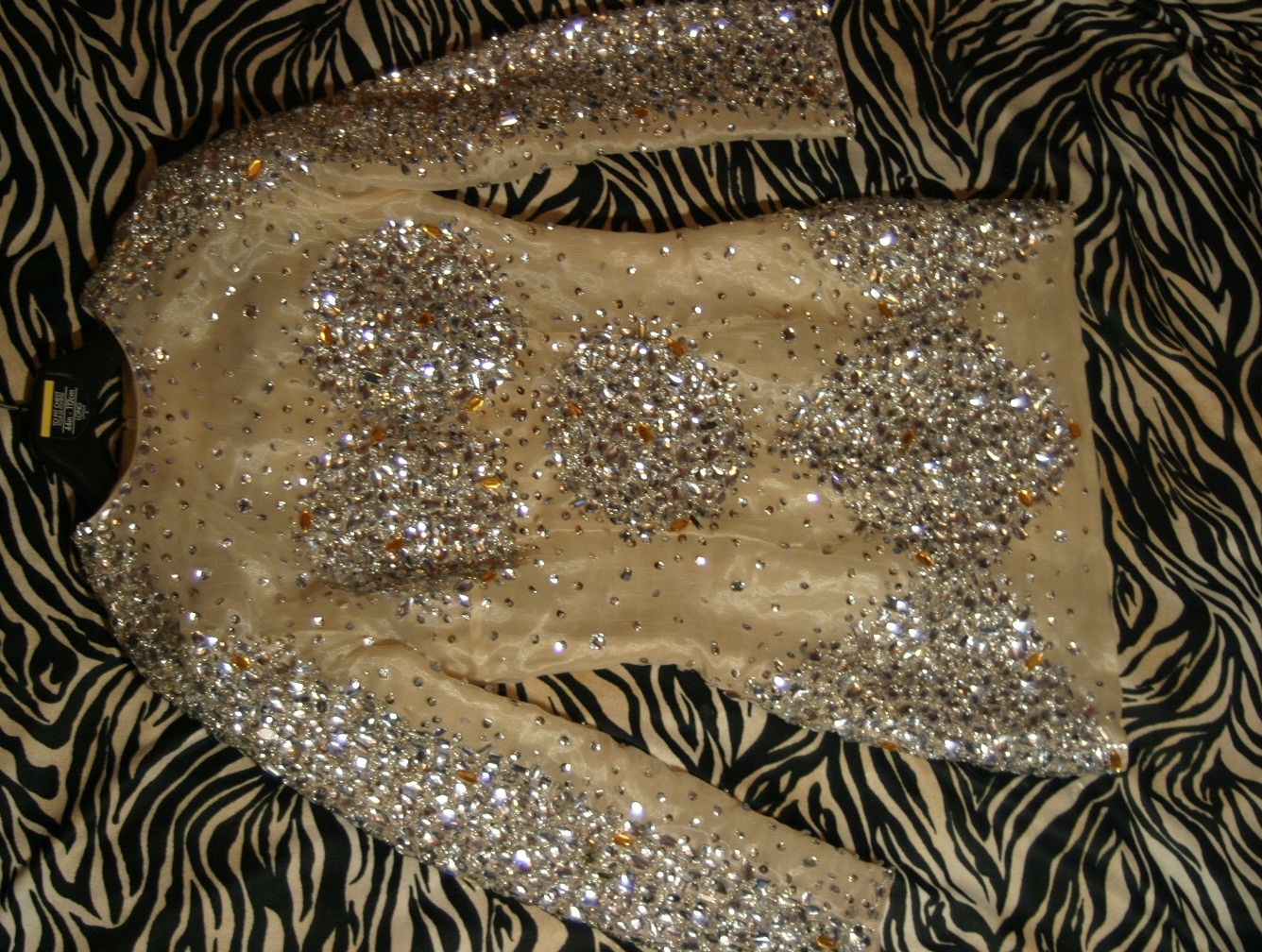 стирка вещей со стразами