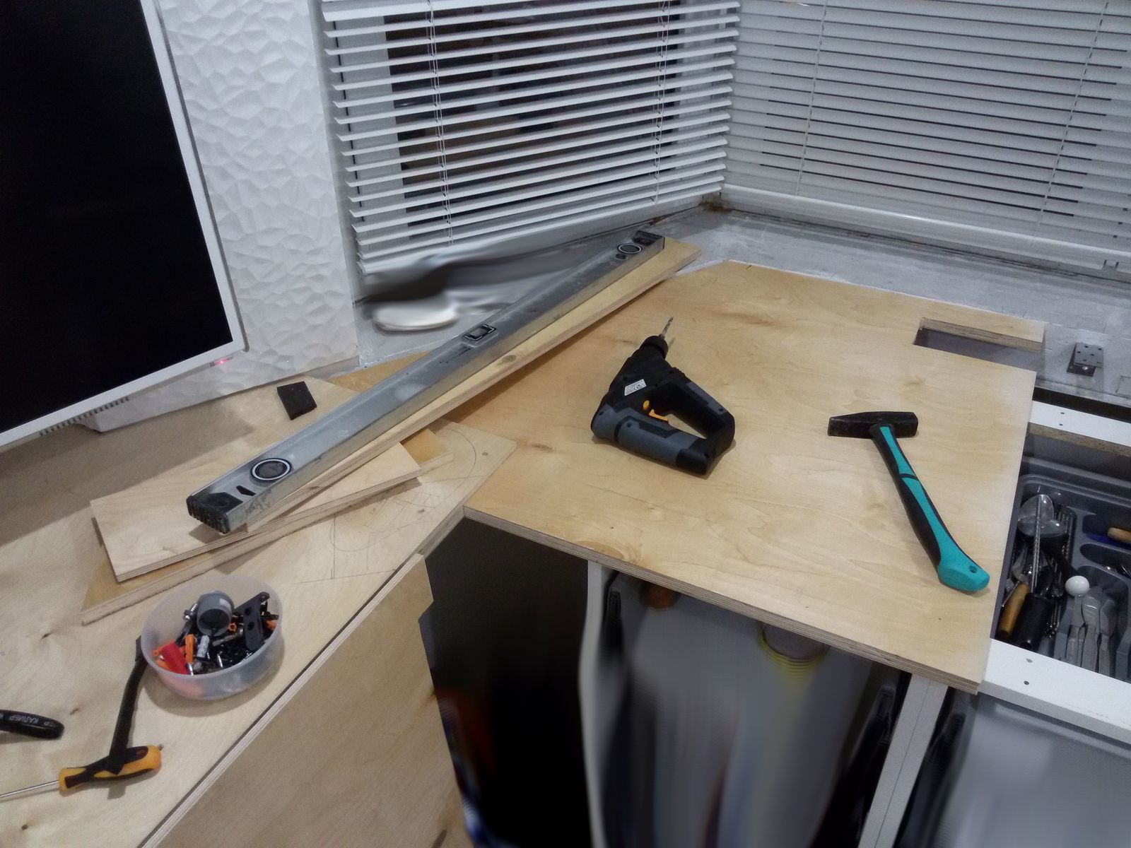 отпилить столешницу