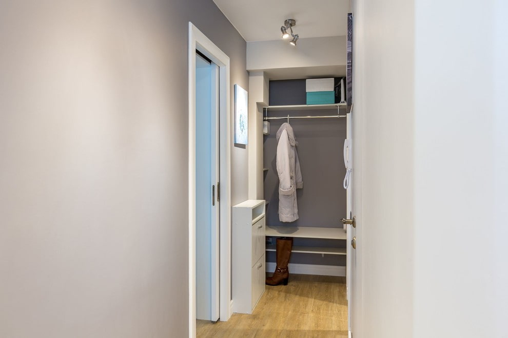 узкая прихожая в хрущевке фото дизайна