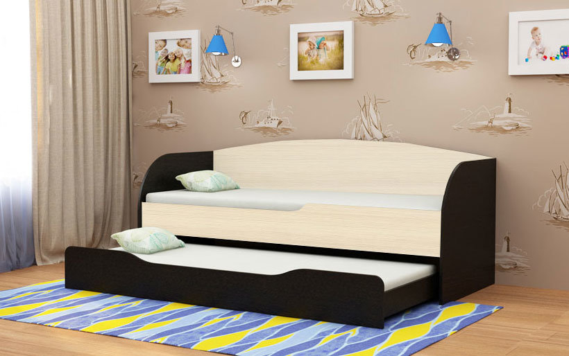 двуъхъярусная кровать со скрепленным механизмом