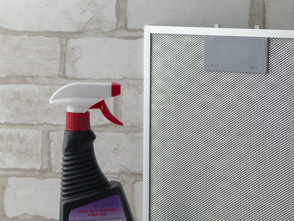 химическим средством