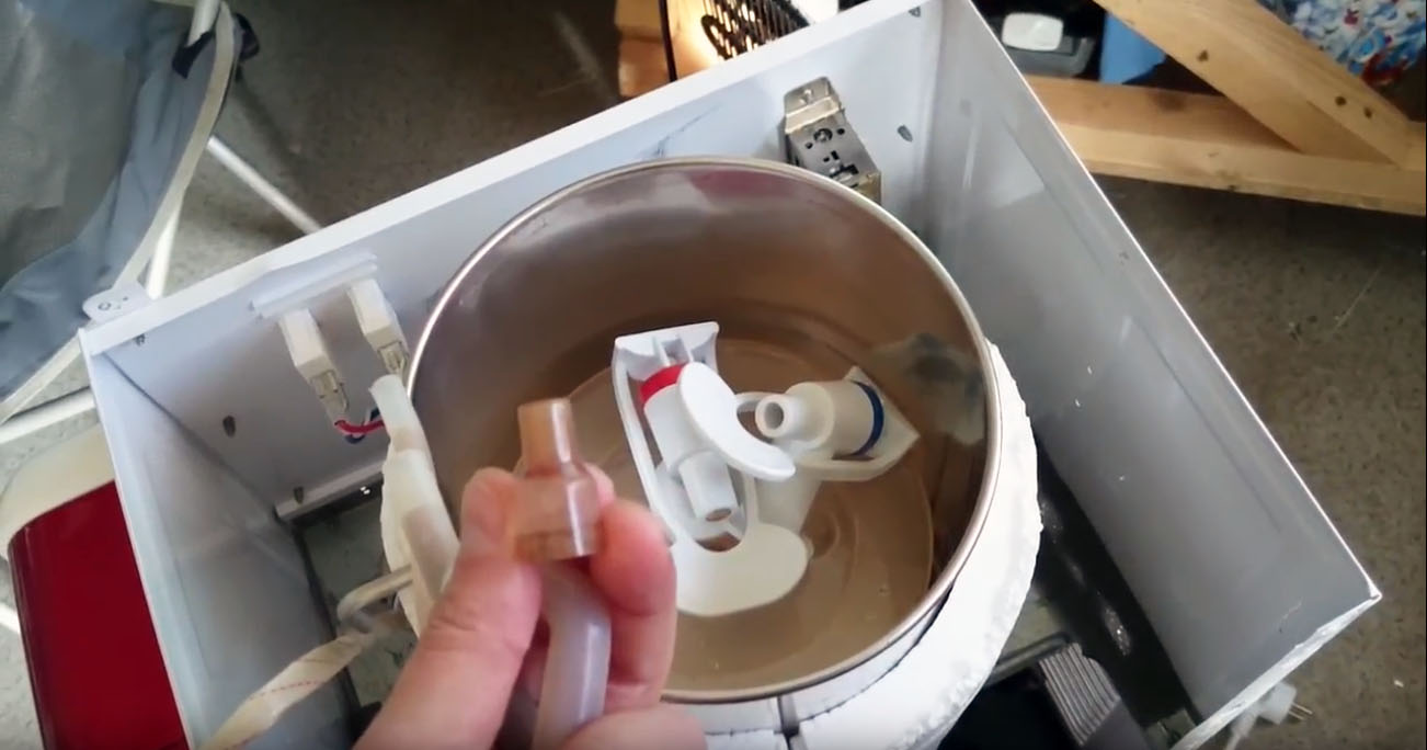 чистка кулера для воды