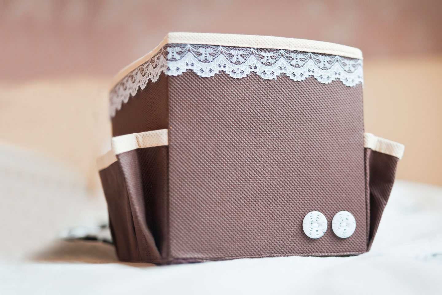 декор коробки пуговицами