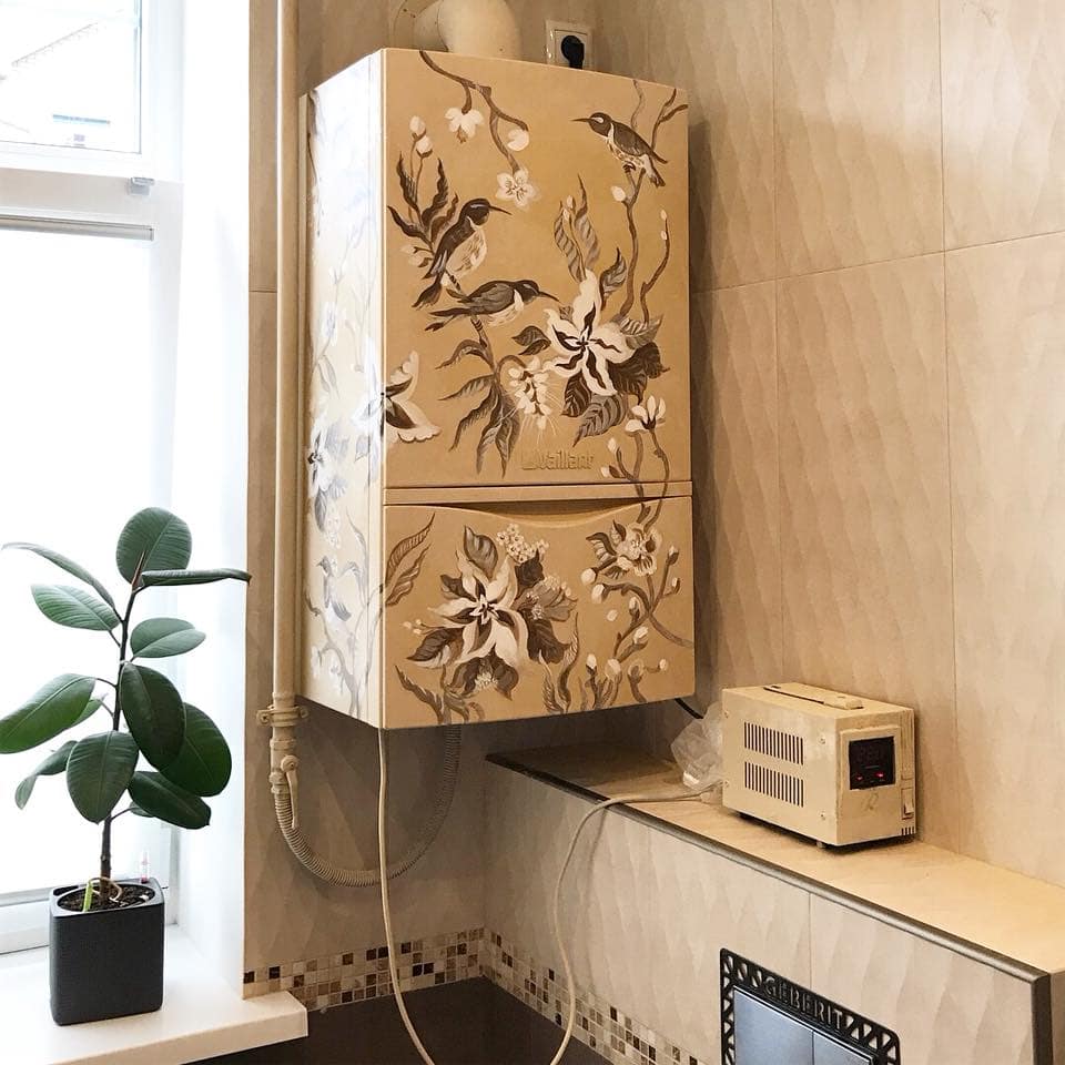 декор котла на кухне