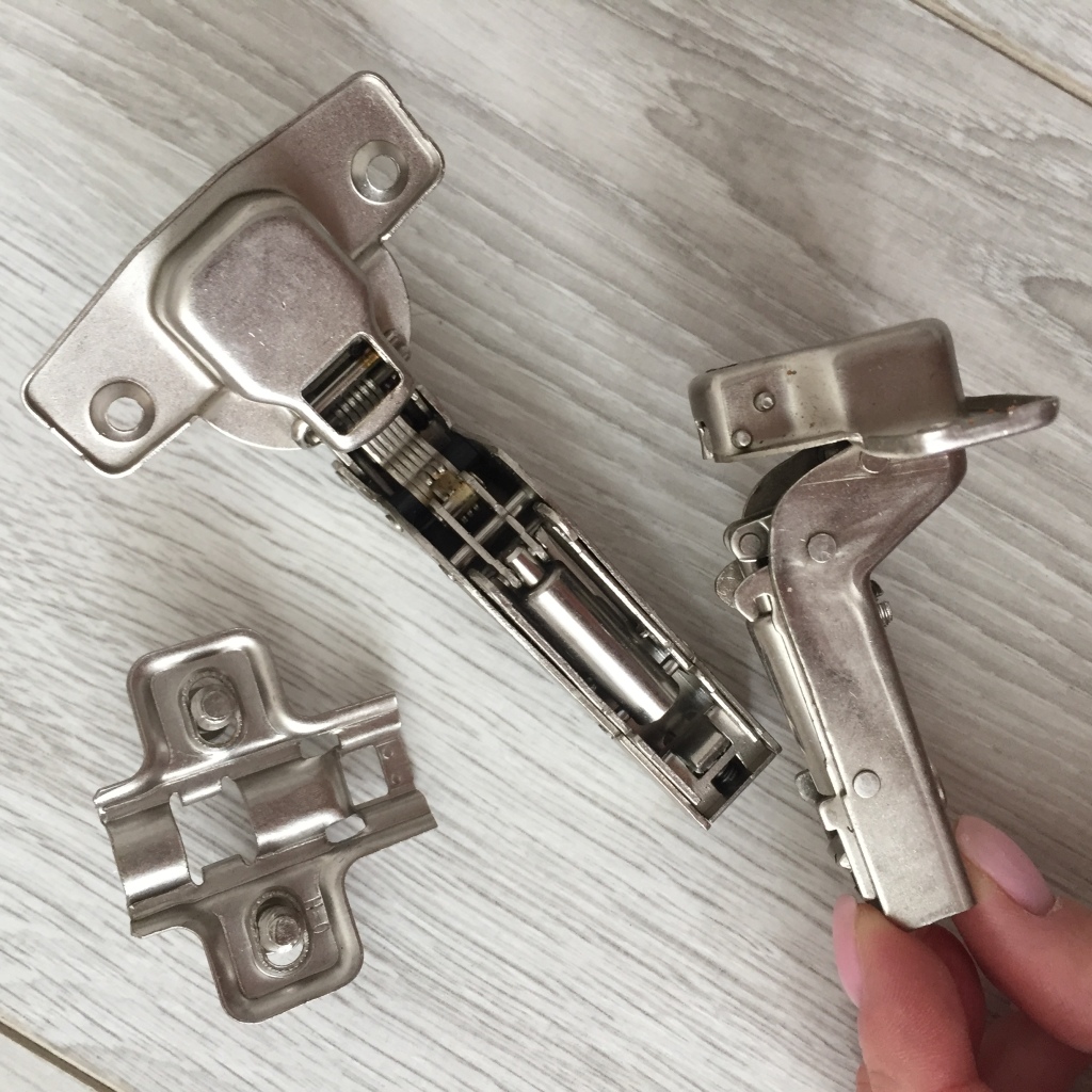 строение дверной петли