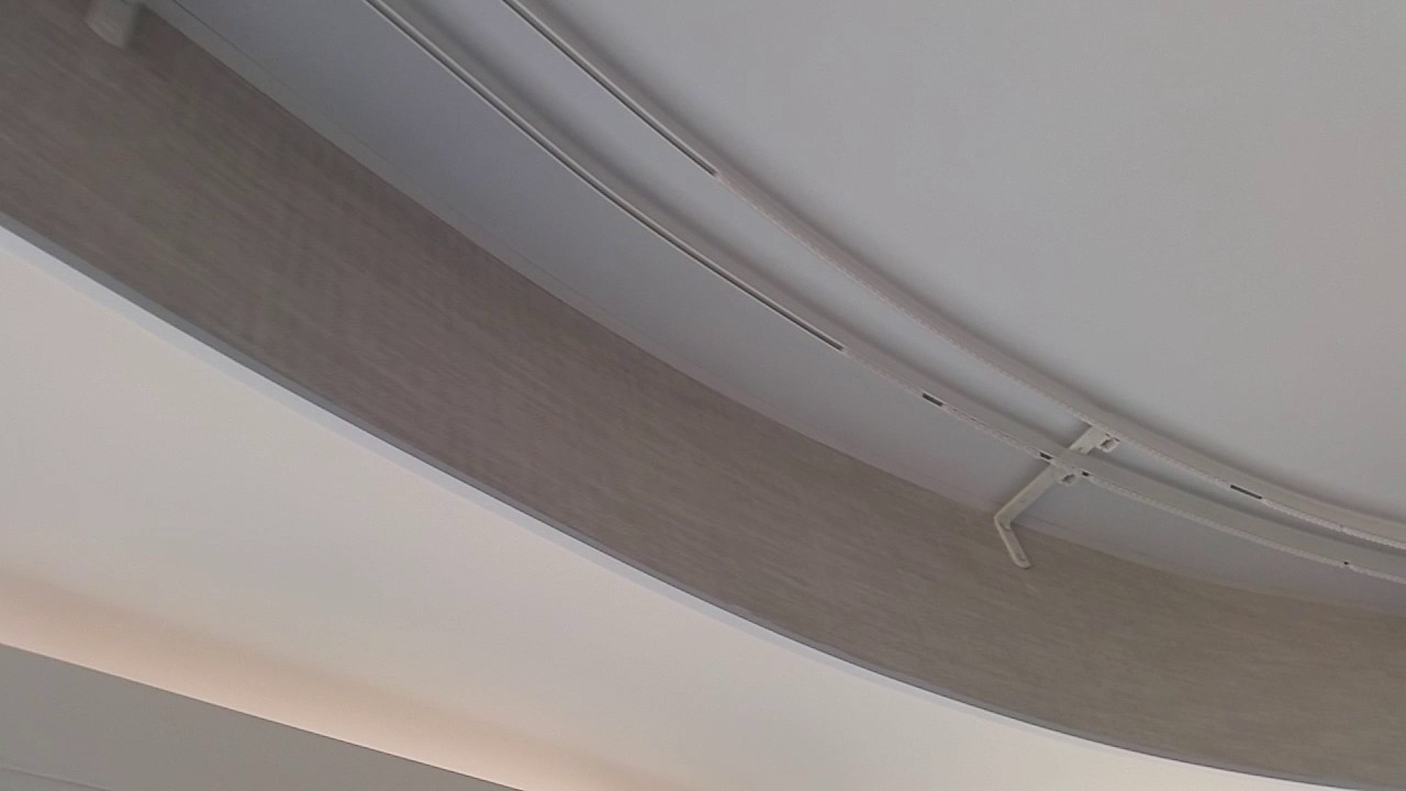 Крепление карниза