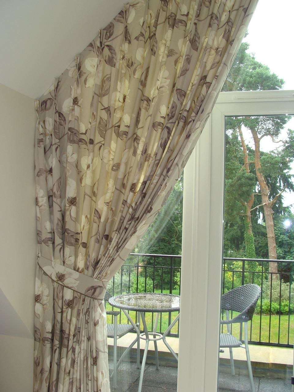 материал для греческих штор