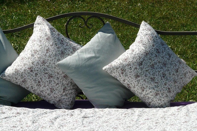 правила стирки подушек