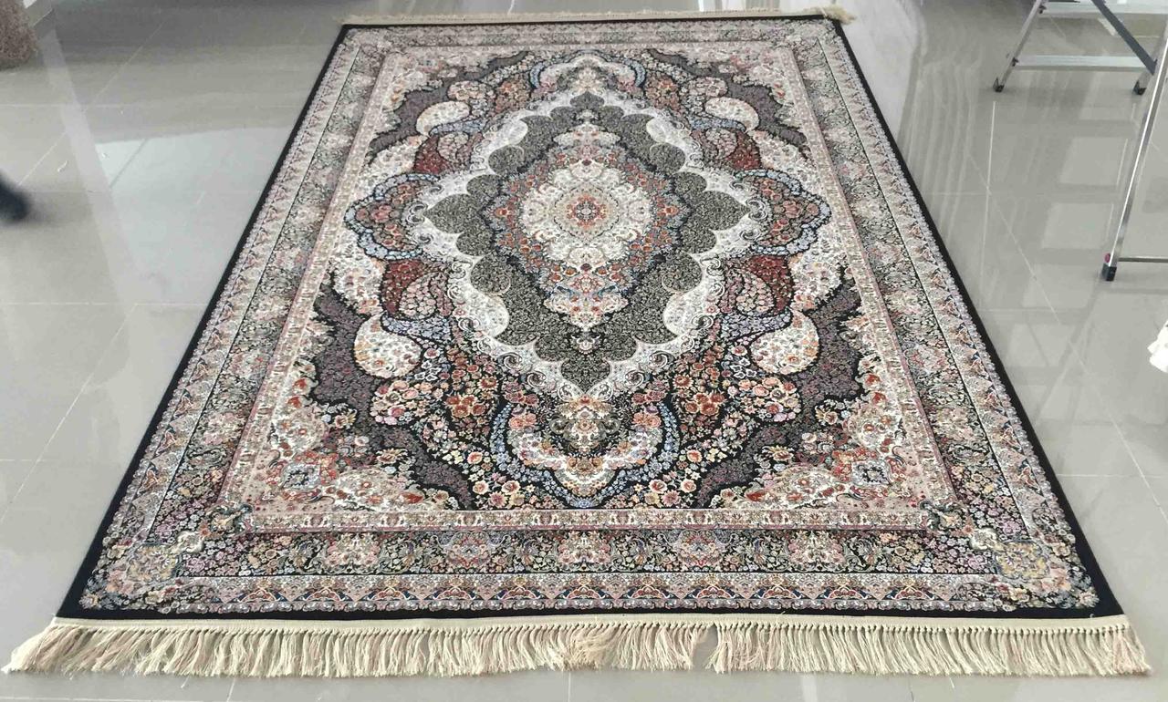 шерстяной ковер