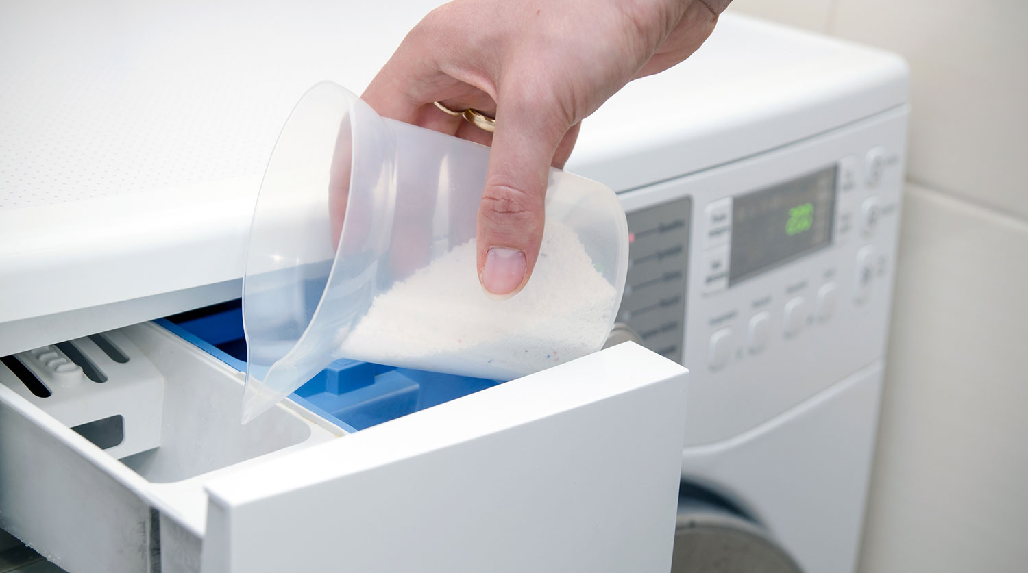 куда засыпать порошок