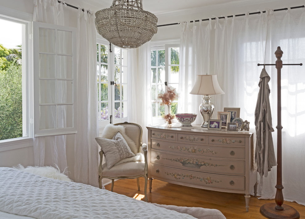 Льняные шторы на петлях