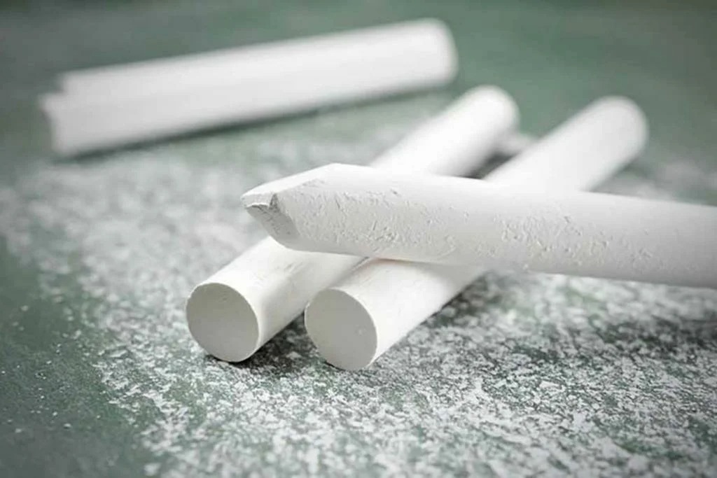 мел для чистки масляных пятен