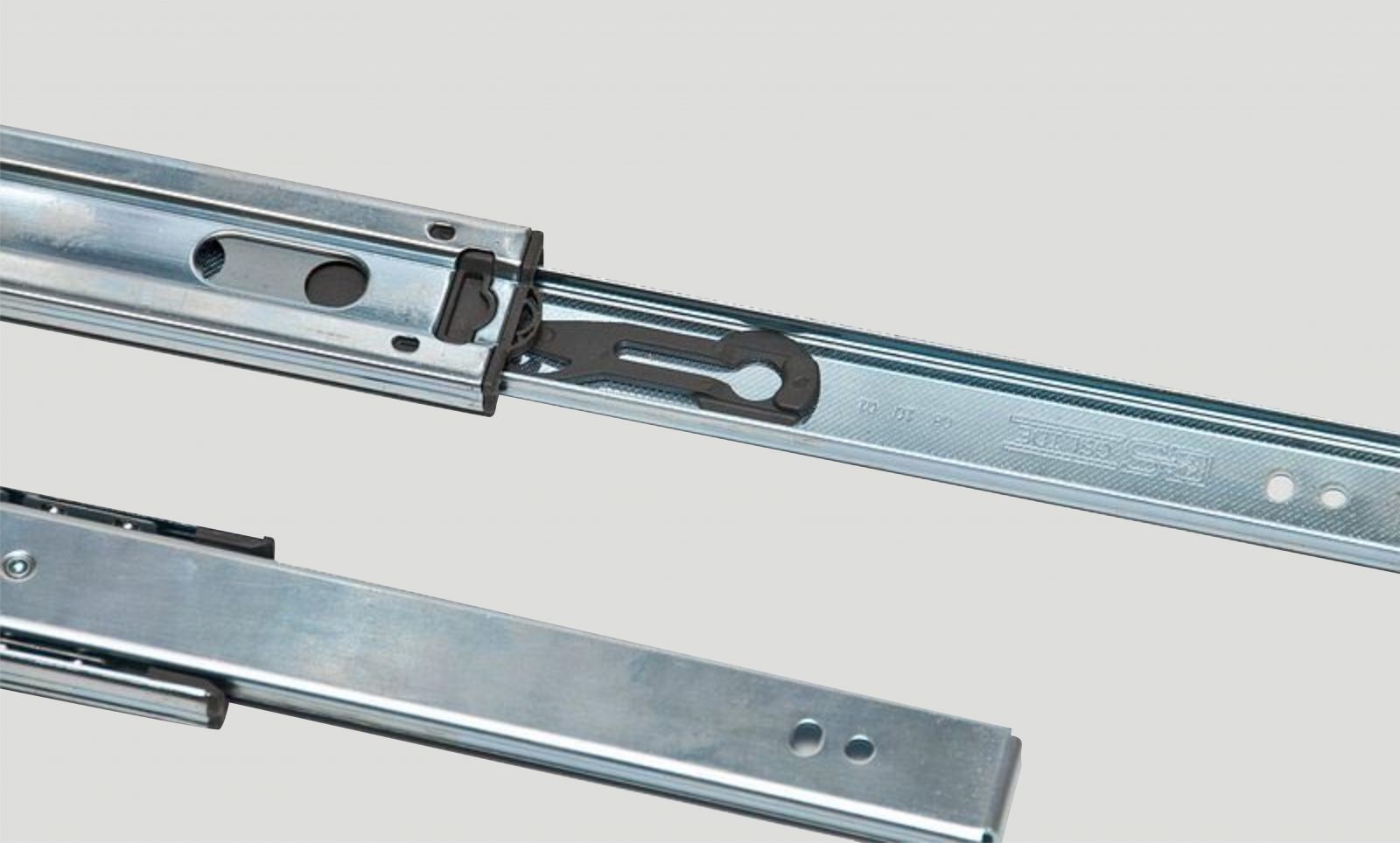 направляющие обратного действия