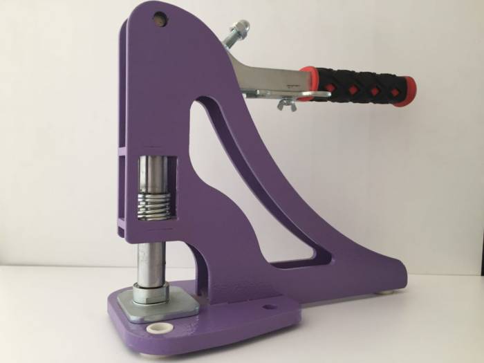 пресс для люверсов ручной