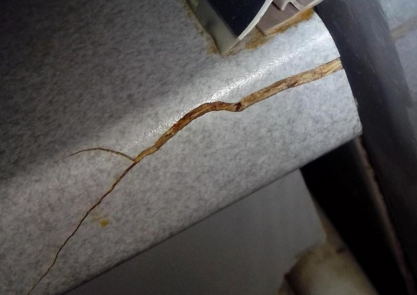 разбухание столешницы