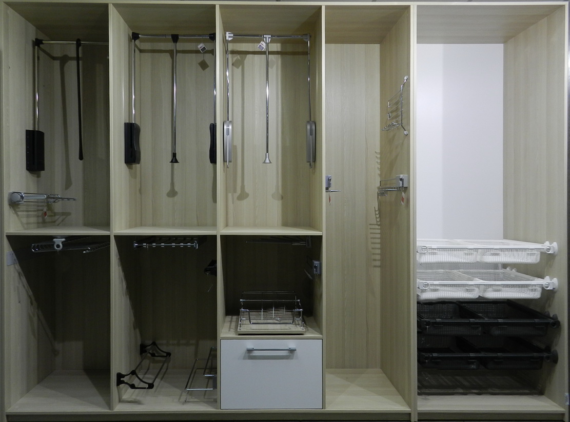 наполнение шкафа