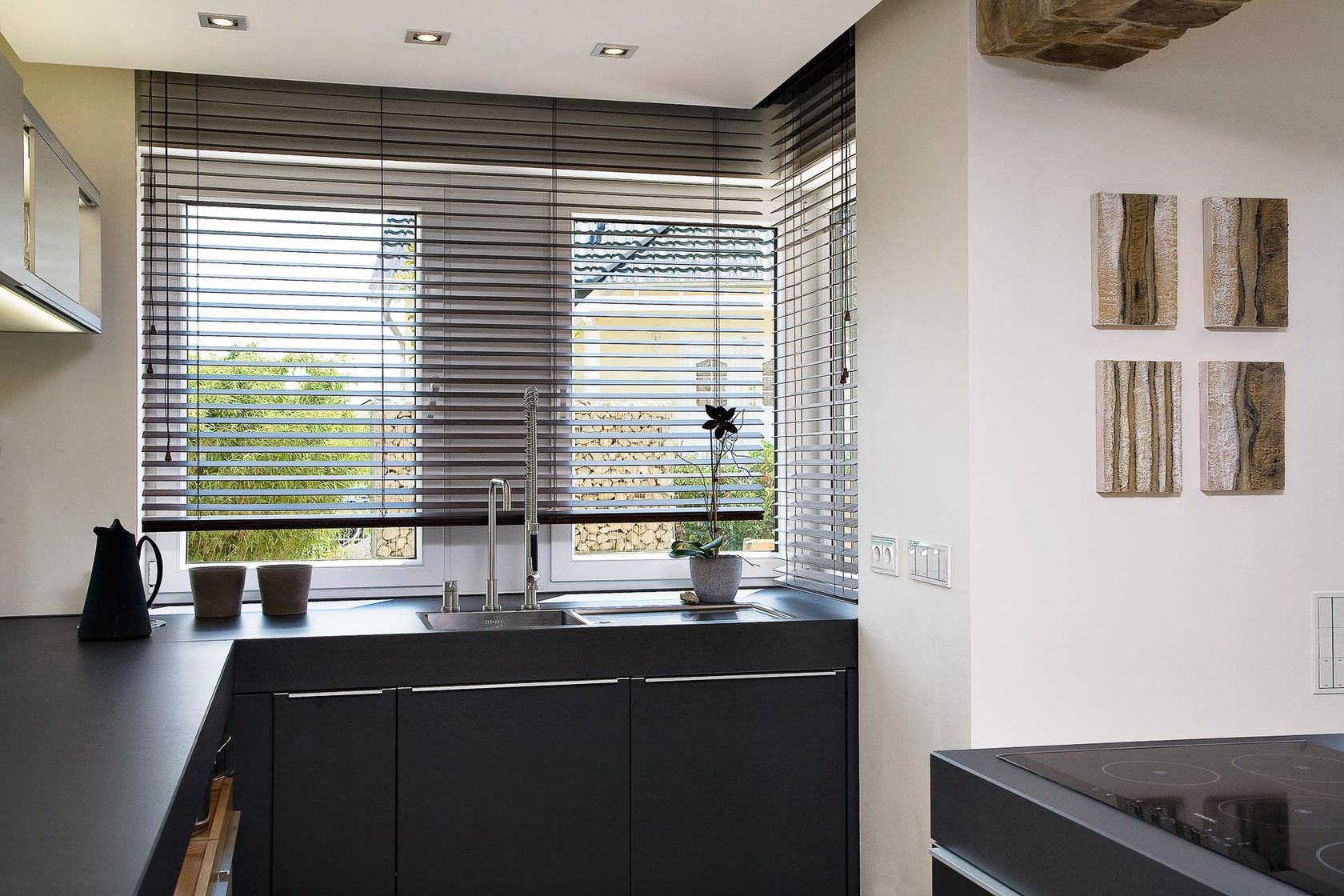 жалюзи на кухне