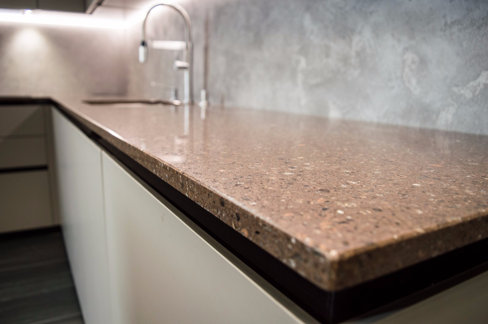 столешница из керамогранита фото дизайна